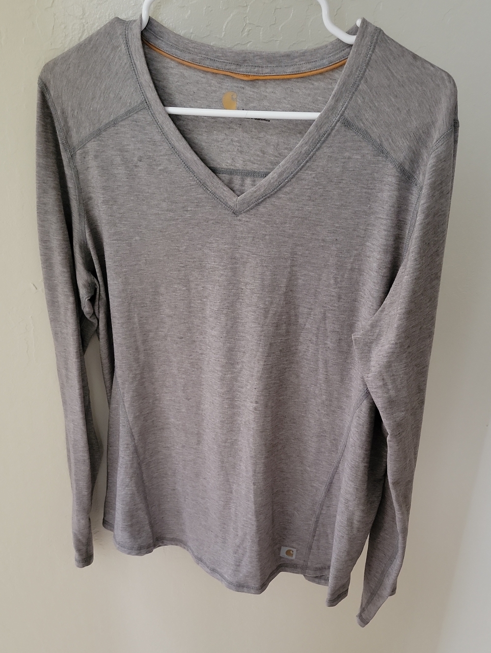 Carhartt Womens Gray V-Neck Long Sleeve Shirt